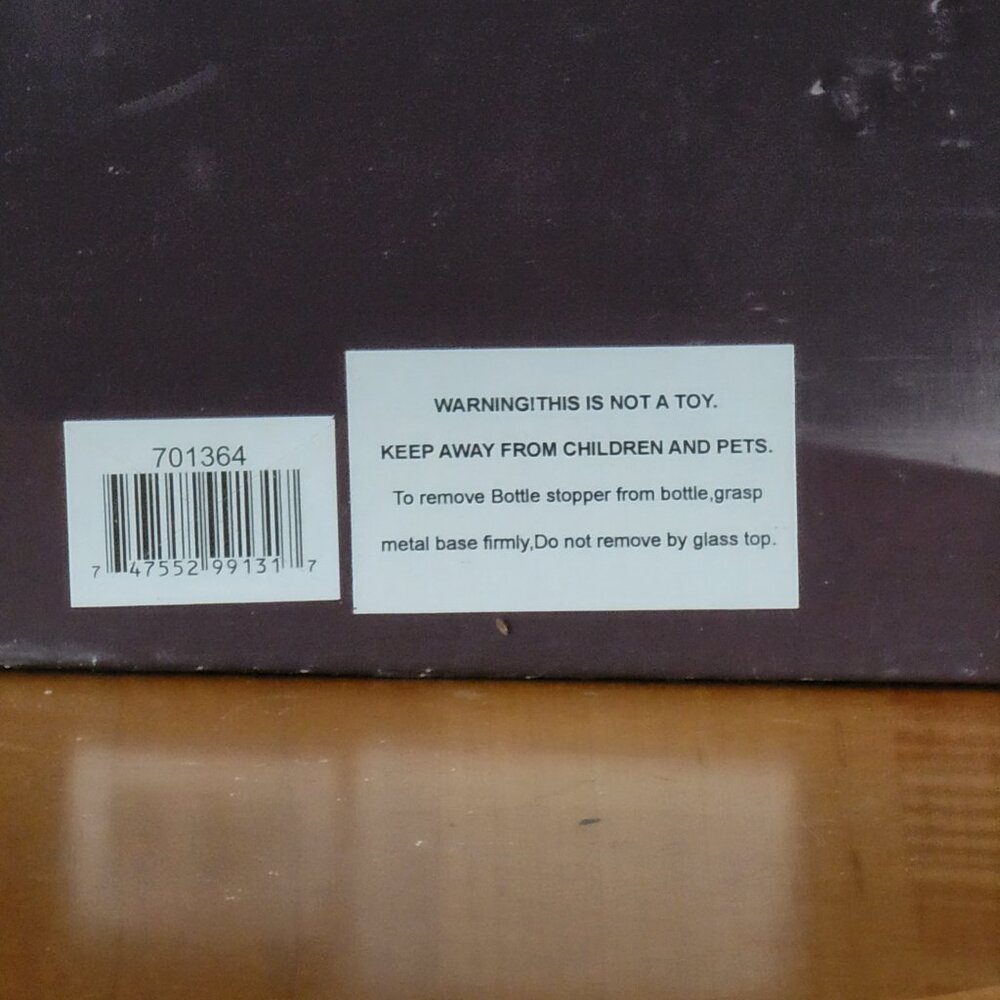 New in Box Hand Blown Glass Holiday Winter Wine Bottle Stoppers - Package of 3 - Picture 6 of 7